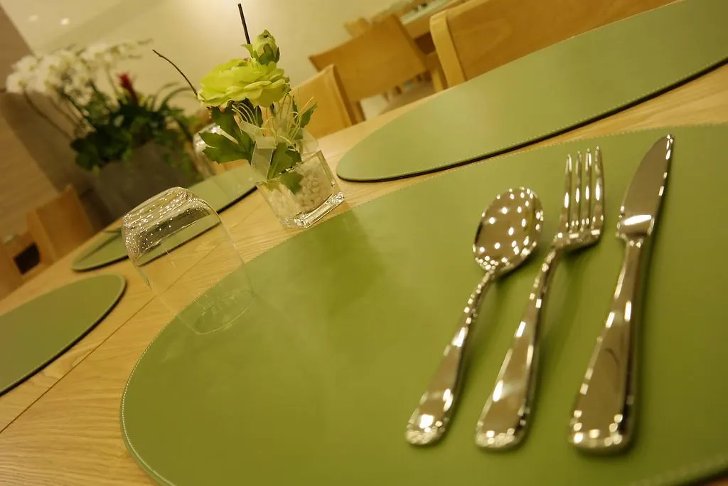 Cs Avenue Tourist Hotel Сеул