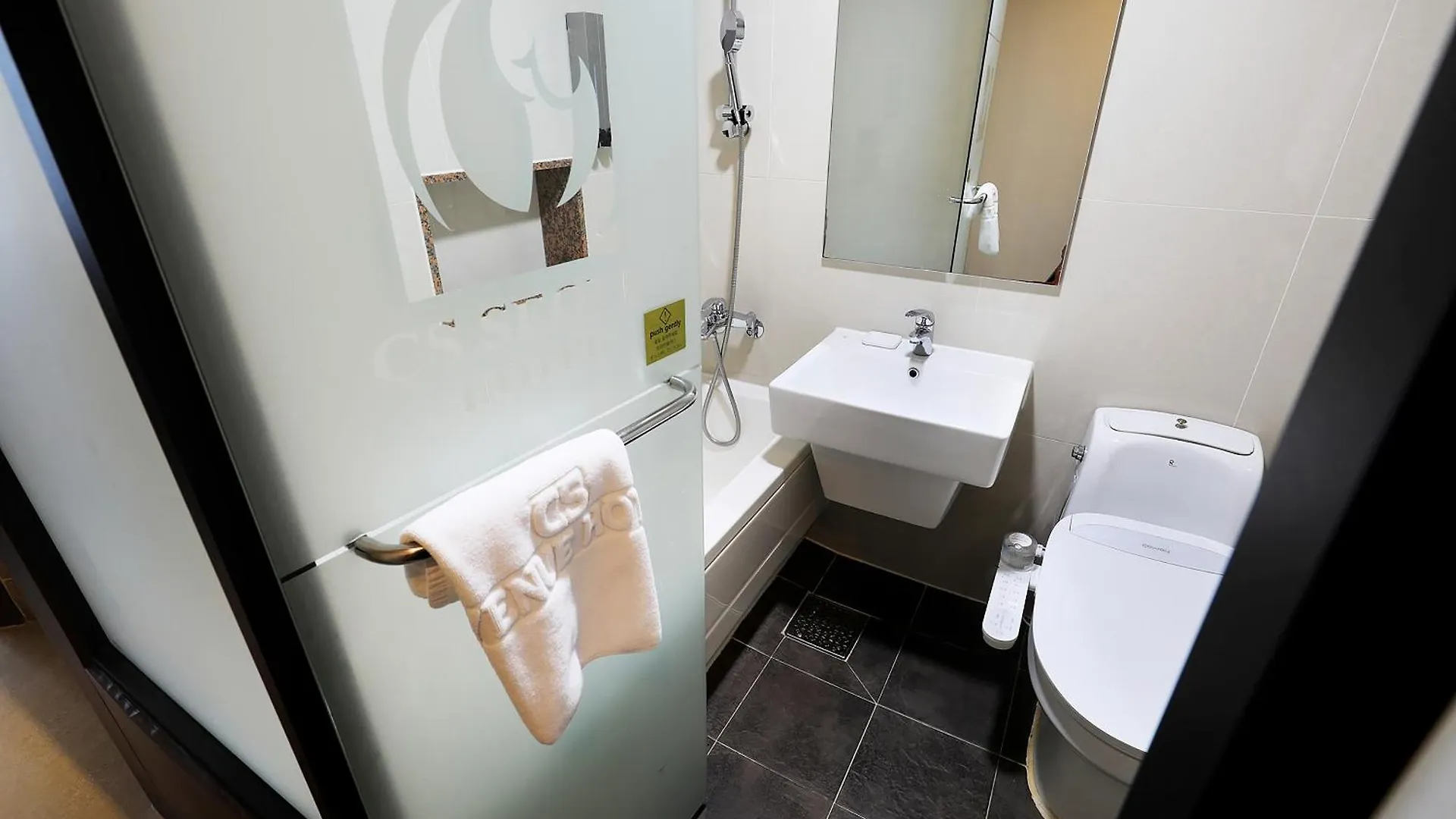 Cs Avenue Tourist Hotel Сеул 2*,