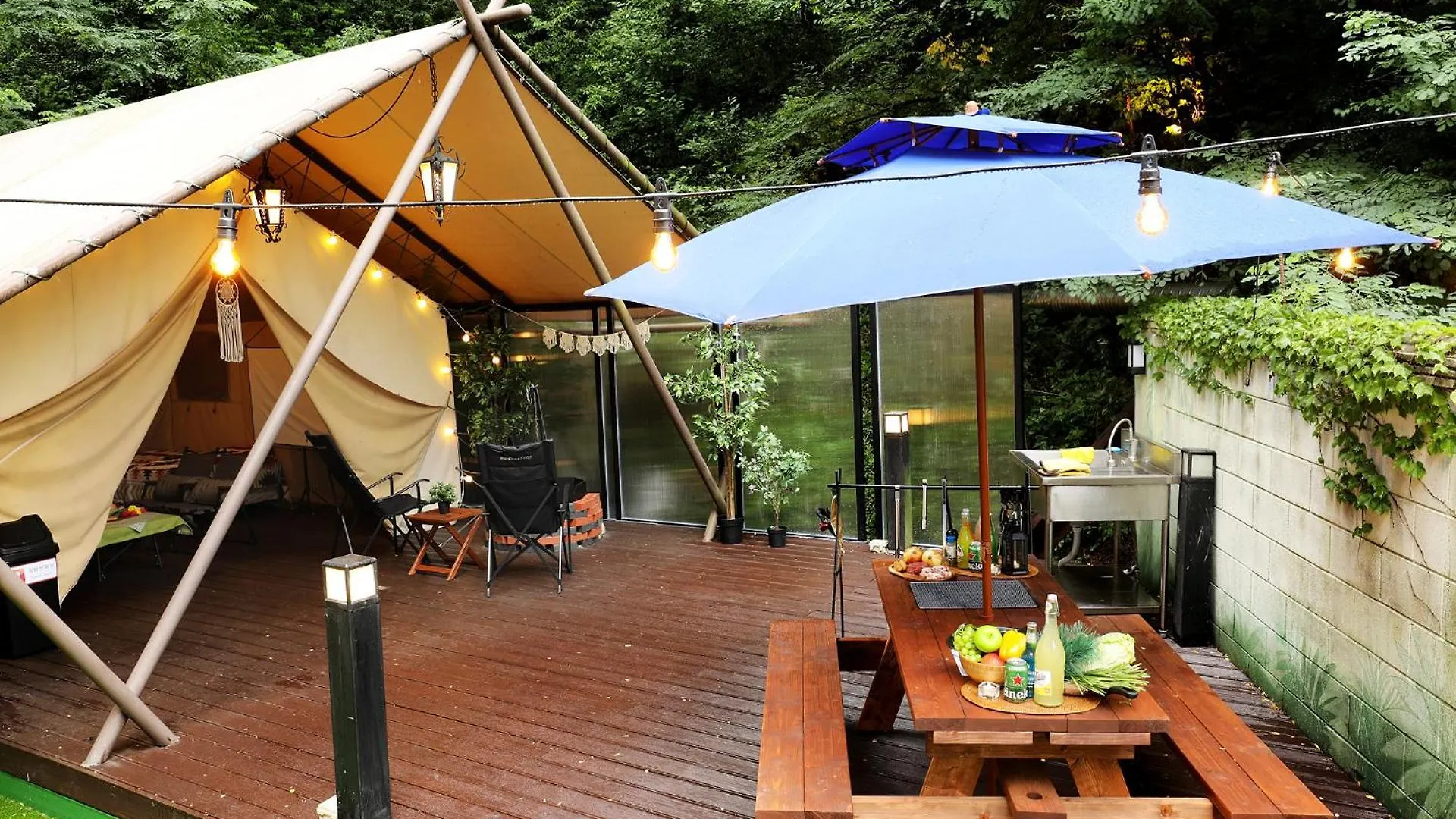 Cs Avenue Tourist Hotel Сеул