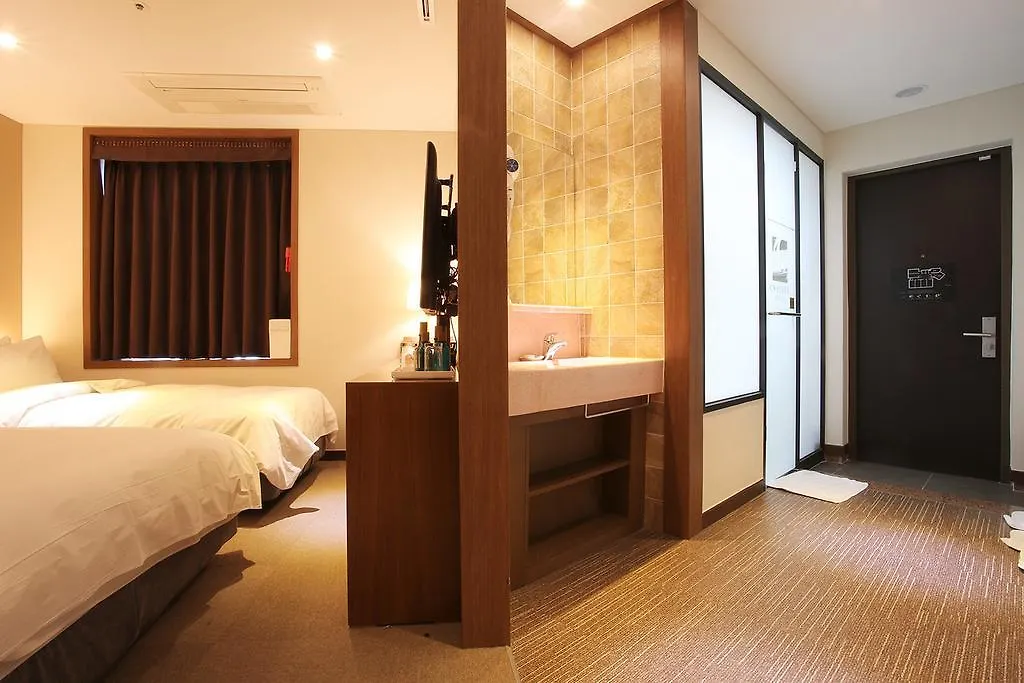 Cs Avenue Tourist Hotel Сеул